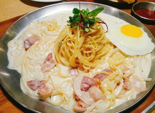 스파고(Spago)는 이탈리아어로 '실'이라는 뜻인데, 스파게티는 '실처럼 가늘고 길게 생긴 면이 모여 있다'는 의미다. 안토니오 비비아니라는 시인이 지은 이름으로 알려졌다. = 하영인 기자