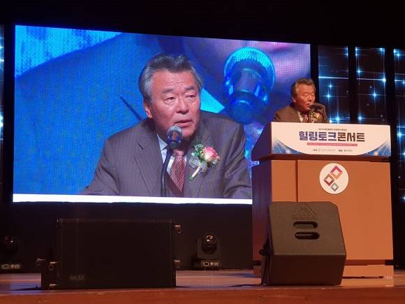 박상준 정무특보가 축사를 하고 있다. = 김상준 기자