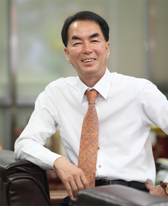 화려한 구호 보다 내실 있는 농정을 통해 새로운 미래를 열겠다는 유남영 농협중앙회장 후보 ⓒ 프라임경제