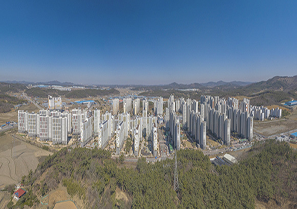 테크노밸리 수혜단지들은 환경적인 부분에서 기존 산업단지의 단점이 제거돼 큰 인기를 얻고 있다. 사진은 충남 서산시 서산테크노밸리 전경. ⓒ 프라임경제