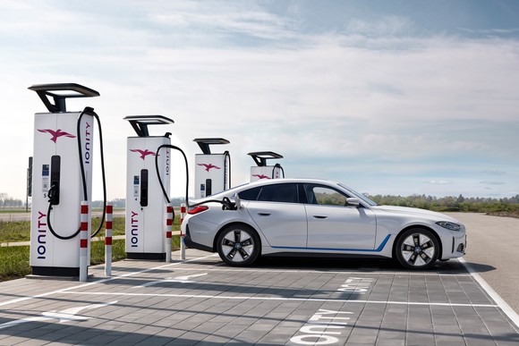 순수 전기 4도어 그란 쿠페 BMW i4. ⓒ BMW 코리아