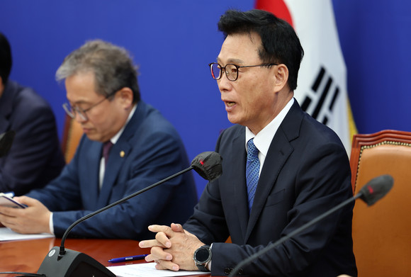 더불어민주당 박광온 원내대표가 25일 오전 국회에서 열린 정책조정회의에서 발언하고 있다. ⓒ 연합뉴스