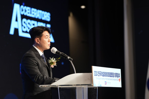 전화성 신임 회장은 협회의 위상 강화를 위해 '글로벌 비전'을 선포했다. ⓒ 한국액셀러레이터협회