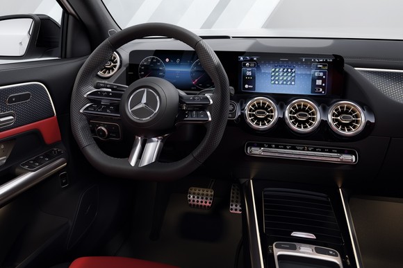 더 뉴 GLA 250 4MATIC 인테리어. ⓒ 메르세데스-벤츠 코리아