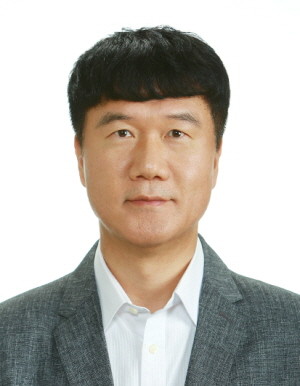 제뉴원사이언스 박병문 상무 및 신임 품질본부장. © 제뉴원사이언스