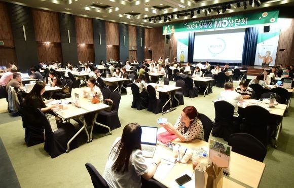 여성기업 130개사가 판로 확대를 위해 '제3차 맞춤형 MD 상담회'에 참석했다. ⓒ 한국여성경제인협회