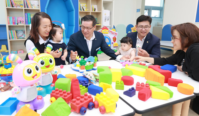 함양군 장난감도서관 장난감 80종 126점 추가 구입. ⓒ 함양군