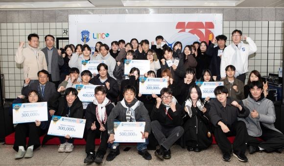 지난 6일 대구도시철도 2호선 계명대역에서 '2024학년도 2학기 캡스톤 디자인 작품 전시회'를 열고, 작품전시와 경진대회를 가졌다. ⓒ 계명대학교