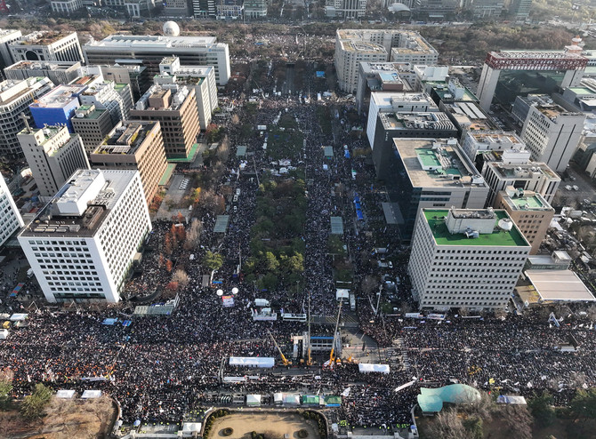 14일 서울 영등포구 여의도 국회 일대에 윤석열 대통령 탄핵 촉구 집회 참석자들이 운집해 있다. ⓒ 연합뉴스