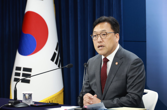 1일 김병환 금융위원장은 신년사를 통해 지금의 금융 위기를 돌파할 것이라 다짐했다. ⓒ 금융위원회