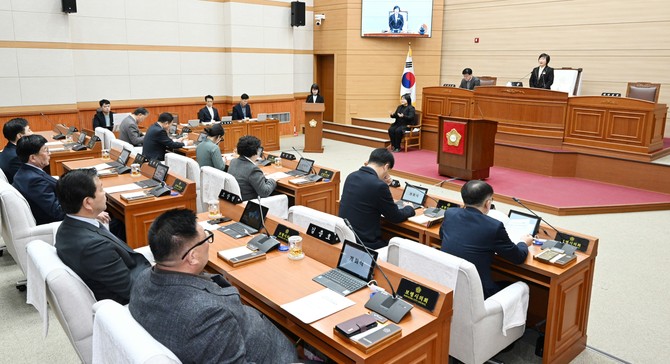 보령시의회 제264회 임시회의 개회식 모습. ⓒ 의회사무국