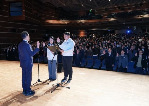 영천시는 지난 3일 직원 530여 명을 대상으로 '청렴 실천 다짐 선서식'을 개최했다. ⓒ 영천시