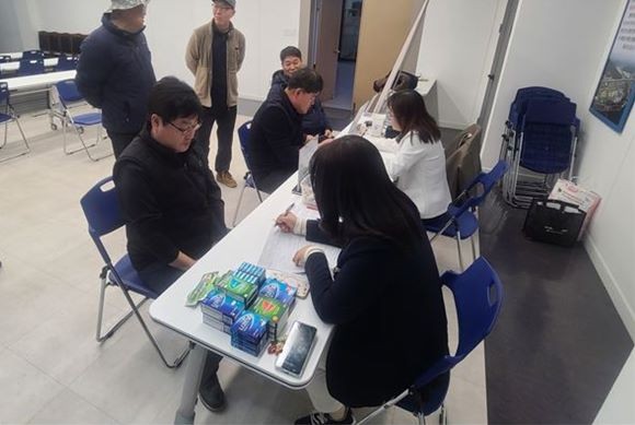 대구공공시설관리공단 신천사업소는 지난 12일 북구보건소와 협력해 'Back to the 20 금연클리닉'을 운영하고 있다. ⓒ 대구공공시설관리공단