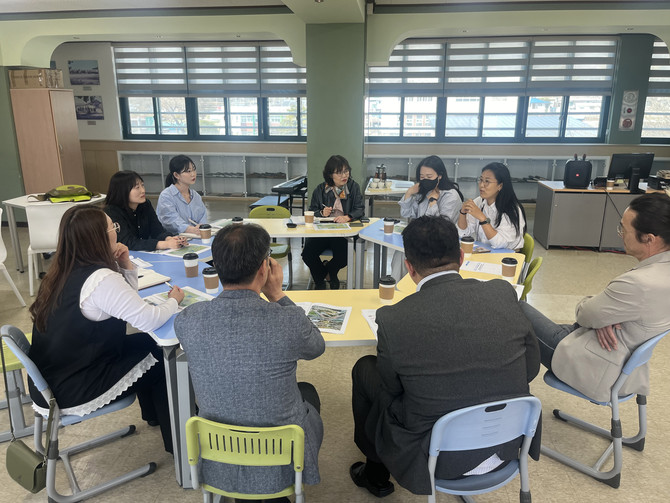 ‘해양스포츠 치유여행 플랫폼 조성’ 간담회 개최 모습. ⓒ 남해군