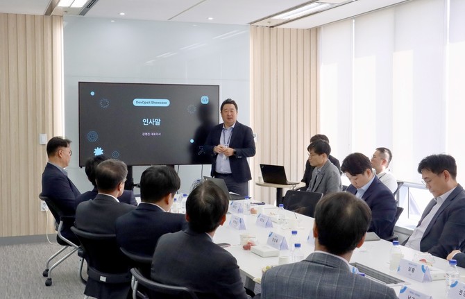 29일 김명진 이노그리드 대표이사가 인사말을 하고 있다. ⓒ 이노그리드