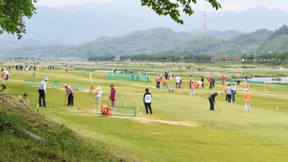 지난해 실시한 문경새재배 전국 파크골프대회 모습. ⓒ 문경시