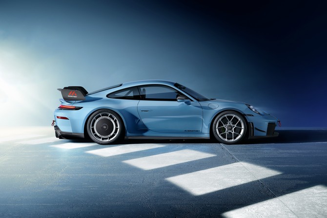 911 GT3 만타이 키트는 증가된 다운포스를 통해 코너링 속도를 높였다. ⓒ 포르쉐코리아