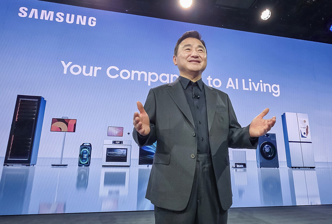 노태문 삼성전자 대표이사 사장(DX부문장)이 CES 2026 '더 퍼스트룩' 프레스 컨퍼런스에서 연설을 하고 있다. ⓒ 삼성전자
