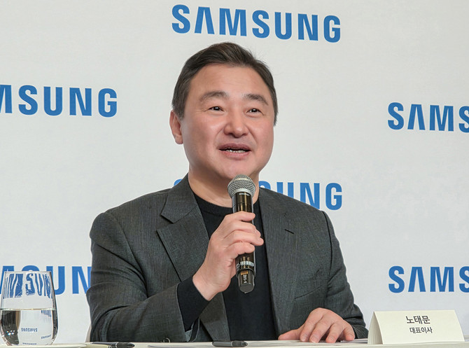 노태문 삼성전자 대표이사 사장(DX부문장)이 현지시간 5일 미국 라스베이거스 CES 2026 현장에서 열린 국내 기자간담회에서 발언을 하고 있다. ⓒ 삼성전자