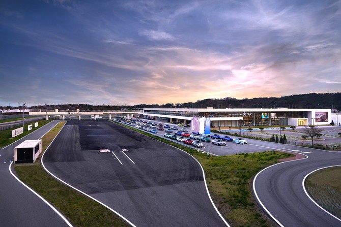 BMW 드라이빙 센터는 트랙과 고객 체험 시설을 한 곳에 갖춘 자동차 복합문화공간이다. ⓒ BMW 그룹 코리아