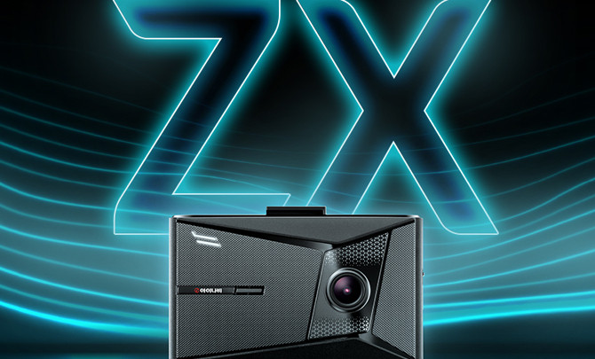 팅크웨어가 ZX1000의 후속 모델인 ZX3000을 새롭게 선보였다. ⓒ 팅크웨어