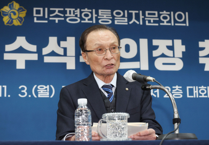 이해찬 민주평화통일자문회의 수석부의장. ⓒ 연합뉴스