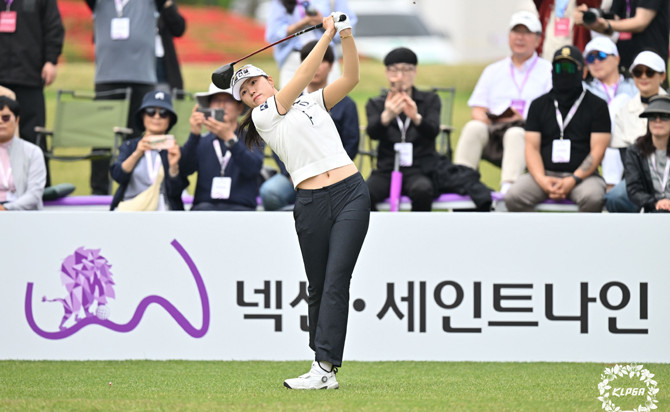 김민선7이 '넥센·세인트나인 마스터즈 2026'에서 우승을 차지했다. ⓒ KLPGA