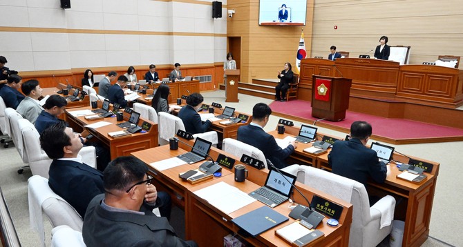 제274회 임시회의 개최 모습. ⓒ 의회사무국