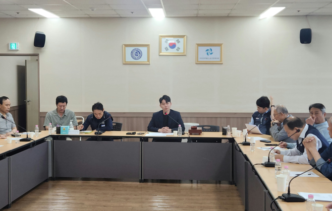 선출 소감을 전하는 김수헌 전국해운노동조합협의회 의장. ⓒ 전국해운노동조합협의회