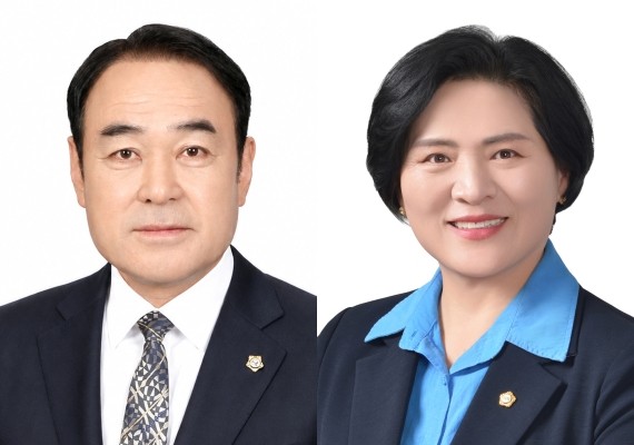 주재현 여수시의회 의장(왼쪽), 박성미 부의장. ⓒ 여수시의회