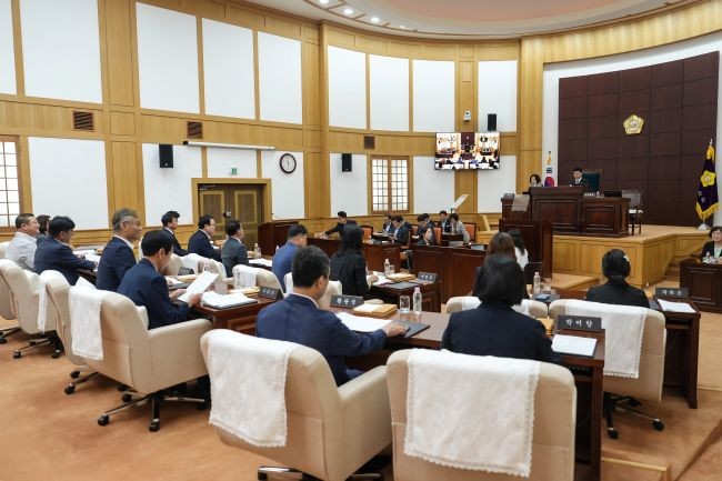 경산시의회 제272회 임시회 개회 모습. ⓒ 경산시의회