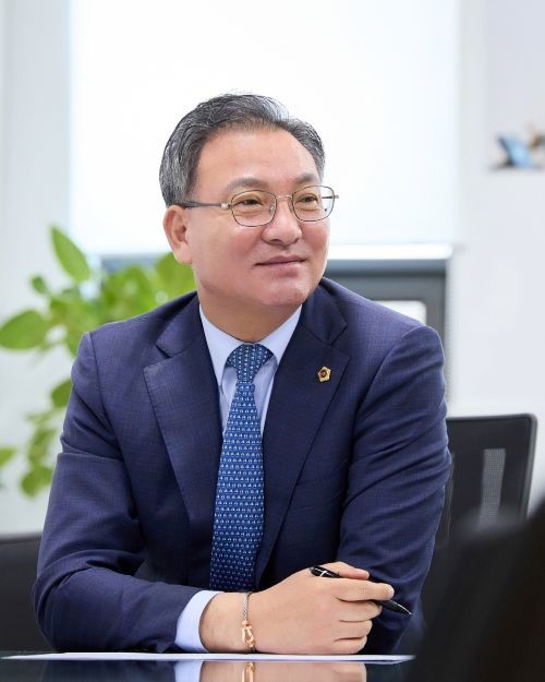 제12대 전반기 대한민국시도의회운영위원장협의회 수석부회장을 맡은 하중환 운영위원장. ⓒ 대구시의회