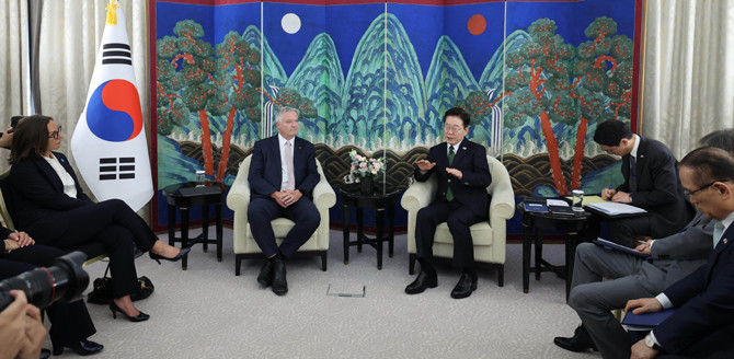 코먼 총장은 한국을 OECD의 성공 사례로 꼽았다. ⓒ 연합뉴스