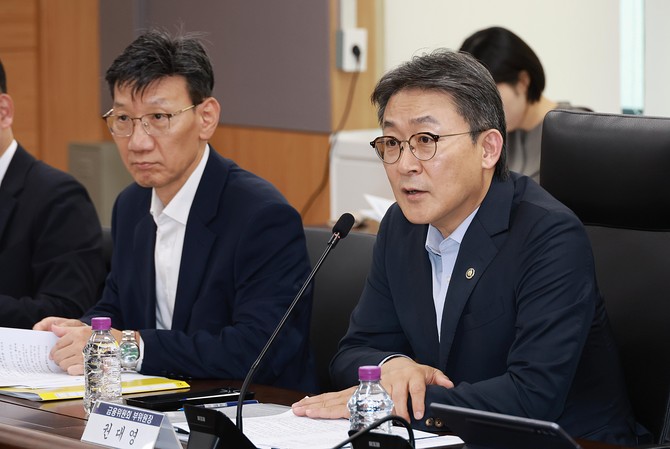 권대영 금융위원회 부위원장이 지난 14일 오후 서울 종로구 정부서울청사에서 개최한 제5차 금융업권 생산적 금융협의체에서 발언하고 있다. ⓒ 금융위원회