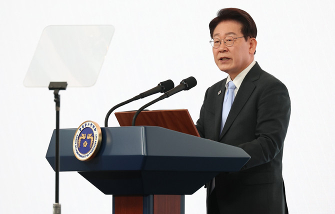이재명 정부는 보다 더 건강하고 행복한 노후를 위해 촘촘한 노인복지 정책을 추진하고 있다. ⓒ 연합뉴스