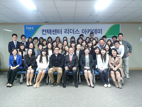  지난해에 이어 예스티엠과 NH협동기획은 지난달 29일, 중간관리자를 위한 '리더스 아카데미'를 운영, 47명의 수료생을 배출했다. ⓒ 예스티엠